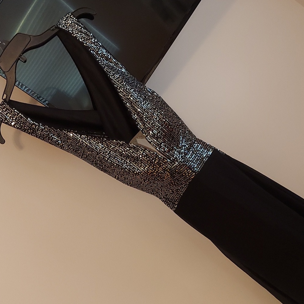 Formal long black dress with sequins